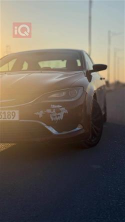 كرايسلر 200